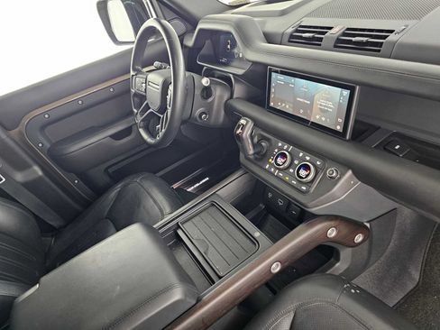 Used 2020 Land Rover Defender 110 X AWD/4WD image 11