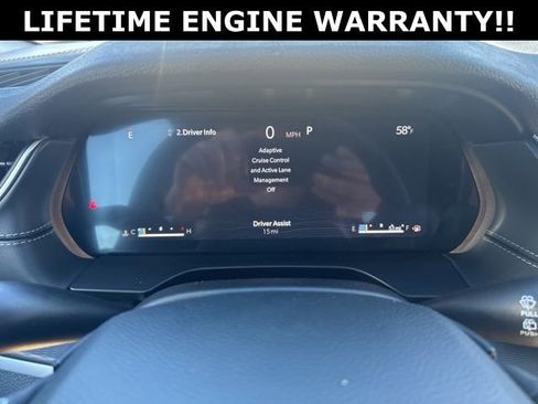 Used 2025 Jeep Grand Cherokee Altitude AWD/4WD image 21