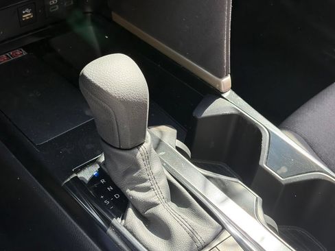 Used 2025 Toyota Camry LE FWD image 8