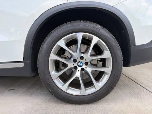 Used 2022 BMW X5 xDrive40i w/ Premium Package AWD/4WD image 10