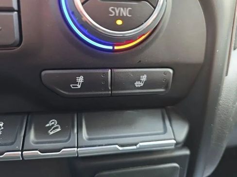 Used 2021 Chevrolet Silverado 1500 RST image 17