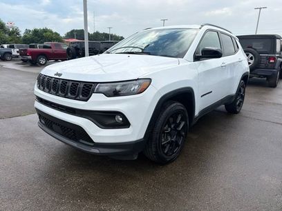 Used 2025 Jeep Compass Latitude w/ Altitude Special Edition