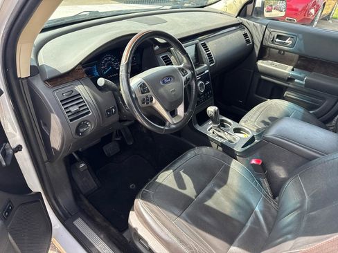 Used 2014 Ford Flex Limited AWD/4WD image 9