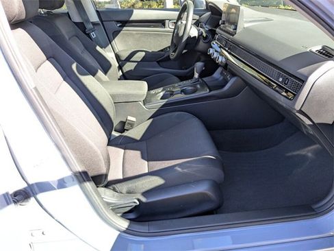 Certified 2024 Honda Civic EX image 36