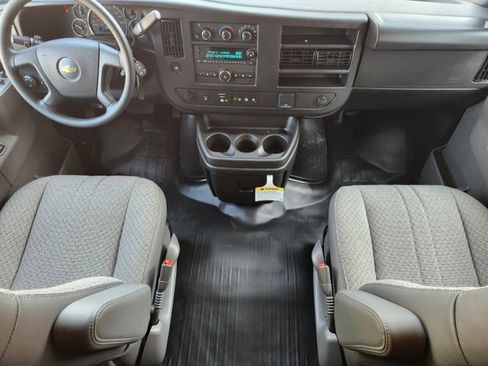 New 2025 Chevrolet Express 2500 RWD image 27