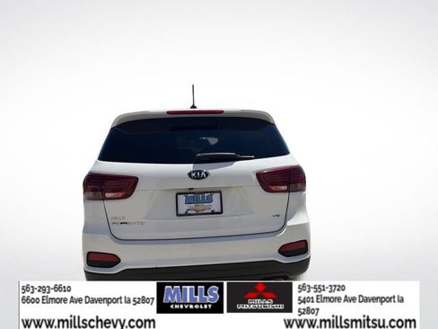 Used 2020 Kia Sorento FWD V6 image 4