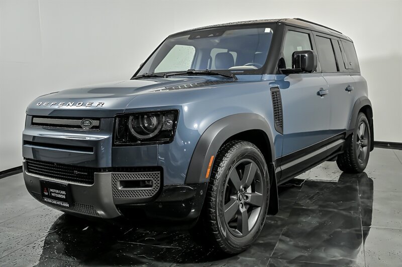 Used 2023 Land Rover Defender 110 X-Dynamic SE AWD/4WD image 5