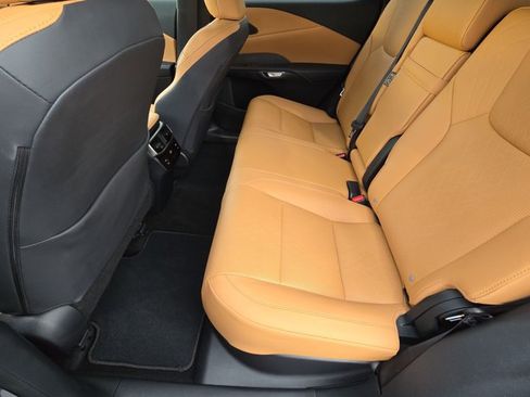 Used 2025 Lexus RX 350 Premium Plus w/ Accessory Package (Z1) FWD image 19