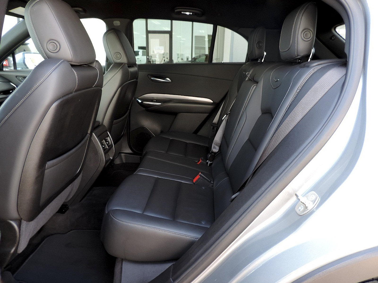 Certified 2025 Cadillac XT4 Premium Luxury FWD image 15
