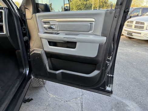 Used 2018 RAM 2500 Lone Star image 28