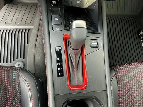 New 2025 Nissan Kicks SR image 20