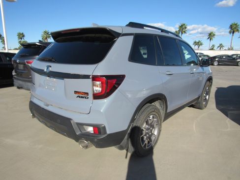 Used 2022 Honda Passport TrailSport image 3