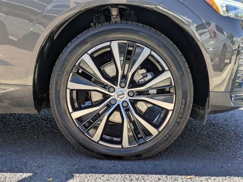 Used 2023 Volvo XC60 B5 Plus w/ Climate Package image 11