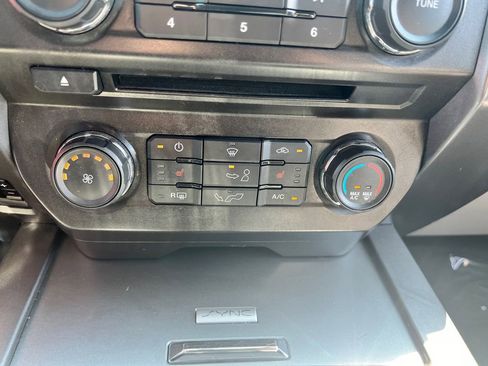 Used 2018 Ford F150 XLT w/ Equipment Group 302A Luxury image 26