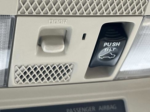 Used 2020 Mitsubishi Outlander GT image 40