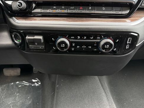 New 2026 Chevrolet Silverado 1500 RST AWD/4WD image 29