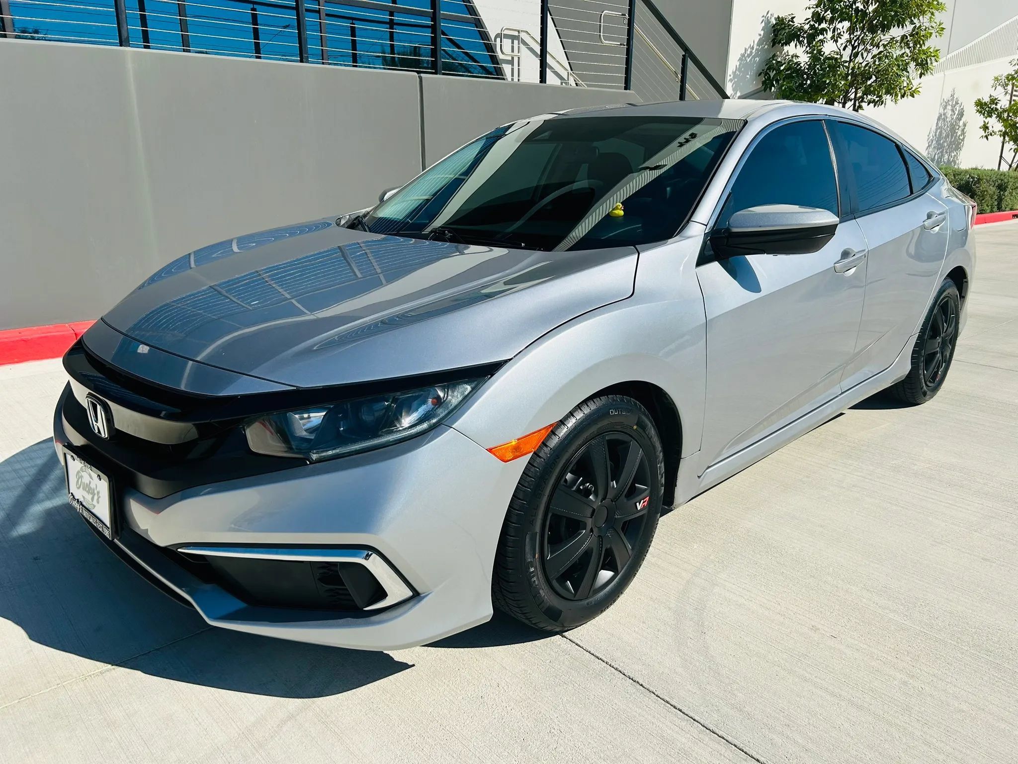 Used 2020 Honda Civic LX image 1