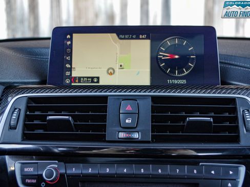 Used 2018 BMW M3 image 21