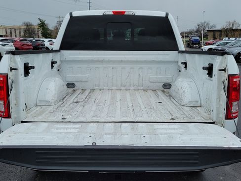 Used 2016 Ford F150 XLT w/ Equipment Group 302A Luxury image 8