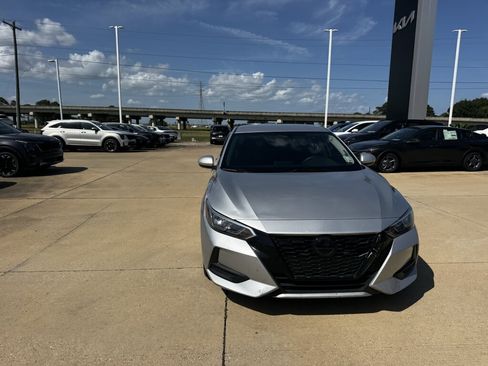 Used 2022 Nissan Sentra S FWD image 6
