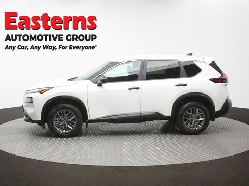 Used 2023 Nissan Rogue S AWD/4WD image 60