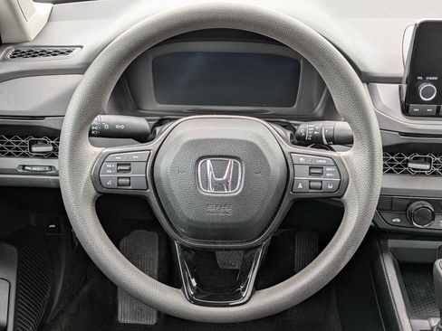 Certified 2023 Honda Accord EX image 23