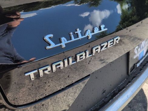 New 2026 Chevrolet TrailBlazer LT w/ Convenience Package FWD image 32
