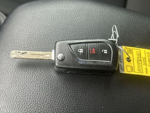 Used 2025 Toyota RAV4 LE FWD image 26