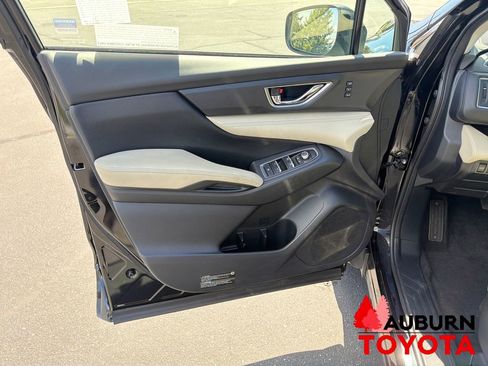 Used 2023 Subaru Ascent Limited AWD/4WD image 9