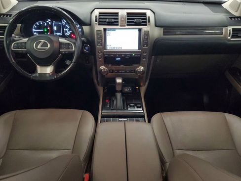 Used 2020 Lexus GX 460 Premium w/ Premium Package image 15
