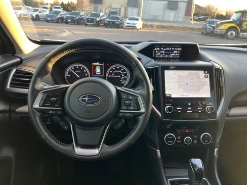 Used 2023 Subaru Forester Limited image 2