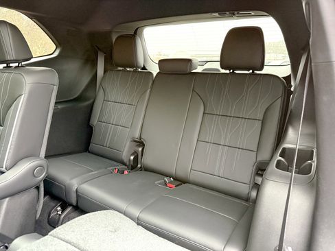 Used 2025 Buick Enclave Avenir w/ LPO, Floor Liner Package image 22
