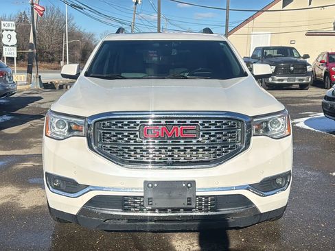 Used 2019 GMC Acadia Denali w/ Technology Package image 2