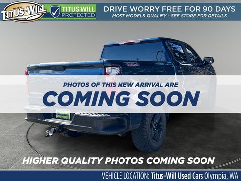 Used 2022 Chevrolet Silverado 1500 Custom Trail Boss AWD/4WD image 4