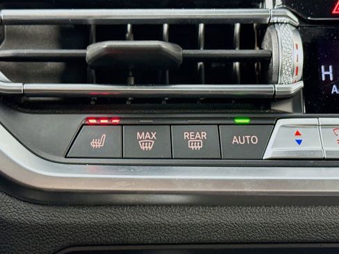 Certified 2022 BMW M4 Competition w/ Executive Package image 21