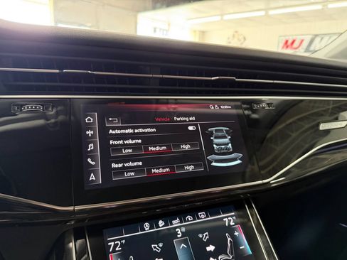 Used 2020 Audi Q7 3.0T Premium Plus w/ Premium Plus Package AWD/4WD image 27