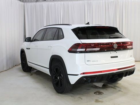 New 2026 Volkswagen Atlas Cross Sport SEL R-Line image 23