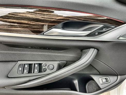 Certified 2022 BMW 530i xDrive w/ Convenience Package image 13