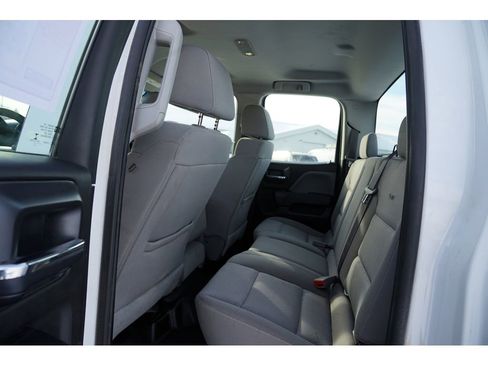 Used 2017 Chevrolet Silverado 1500 W/T w/ Trailering Package image 18