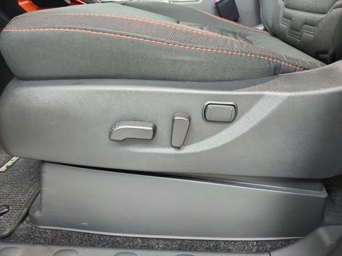 Used 2025 Nissan Frontier Pro-X image 20