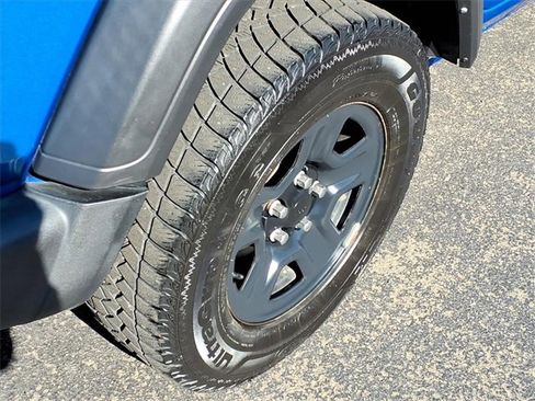 Certified 2022 Jeep Wrangler Unlimited Sport image 9