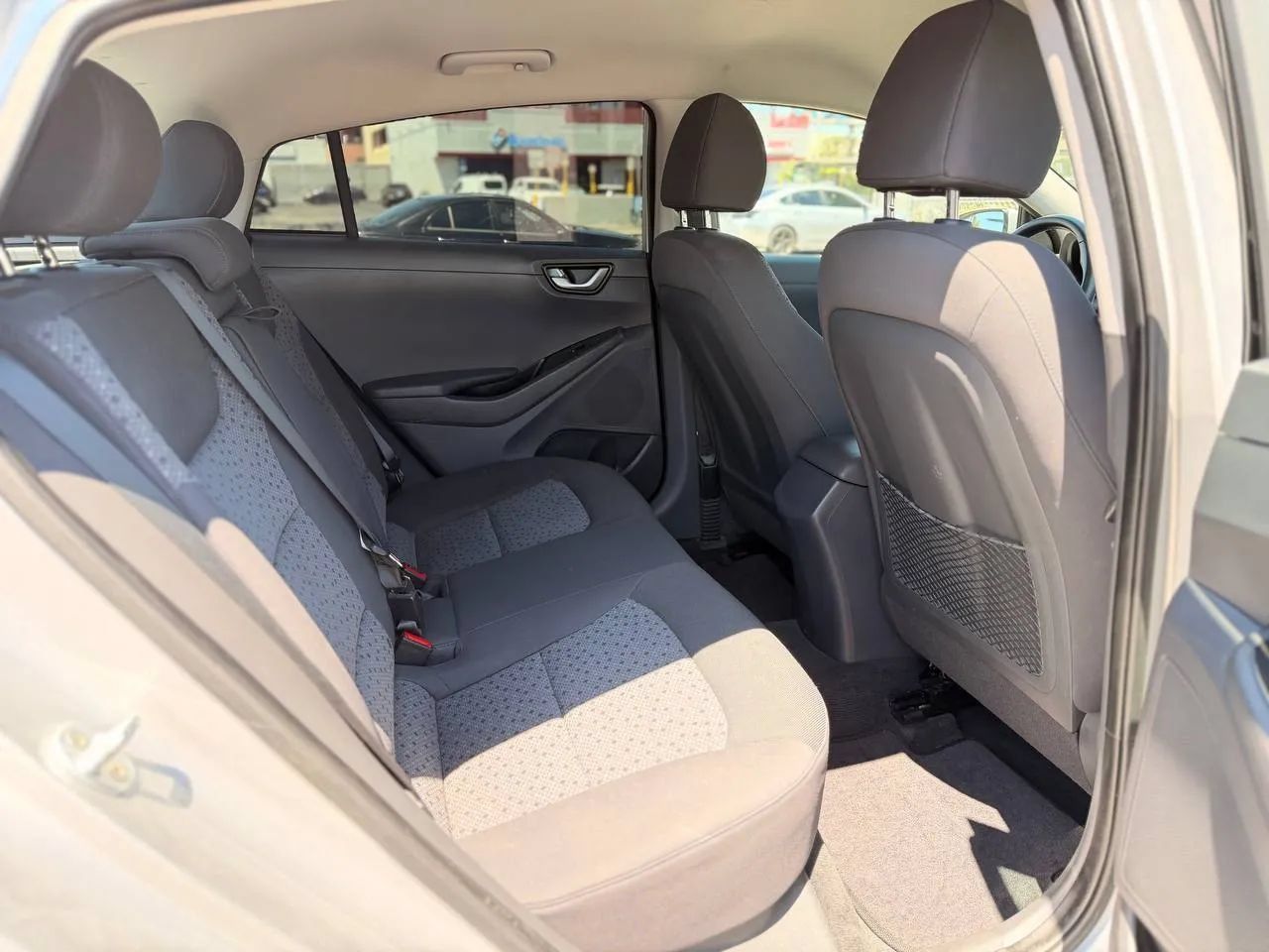 Used 2019 Hyundai Ioniq Electric FWD image 33