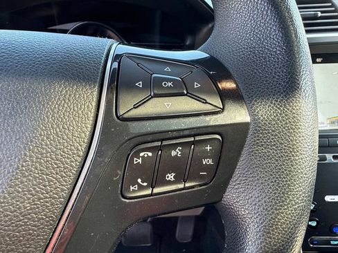 Used 2018 Ford Explorer Limited image 31