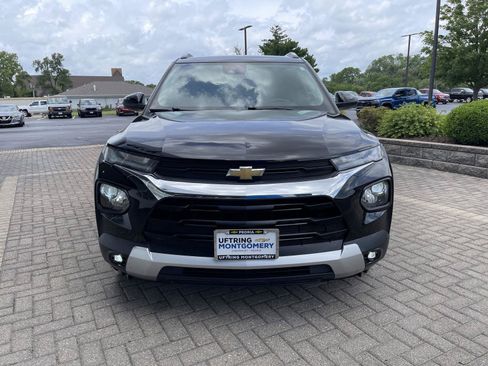 Used 2022 Chevrolet TrailBlazer LT w/ Convenience Package FWD image 8