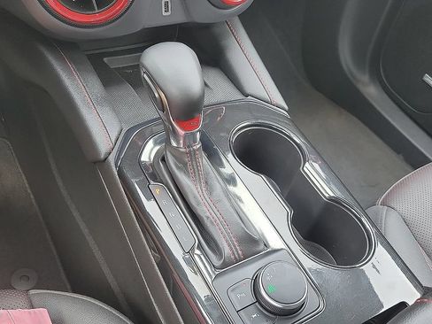 Used 2025 Chevrolet Blazer RS FWD image 17