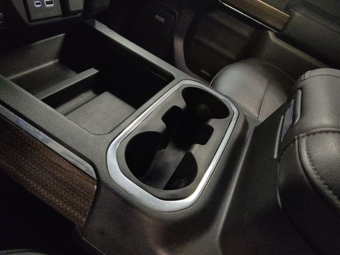 Used 2021 Chevrolet Silverado 1500 RST w/ Redline Edition RWD image 26