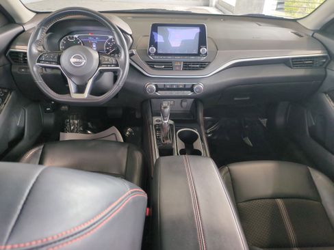 Used 2024 Nissan Altima 2.5 SR image 14