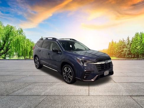 Certified 2025 Subaru Ascent Limited image 4
