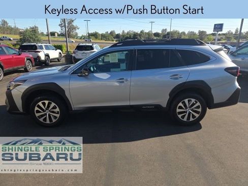 Certified 2025 Subaru Outback Premium AWD/4WD image 7