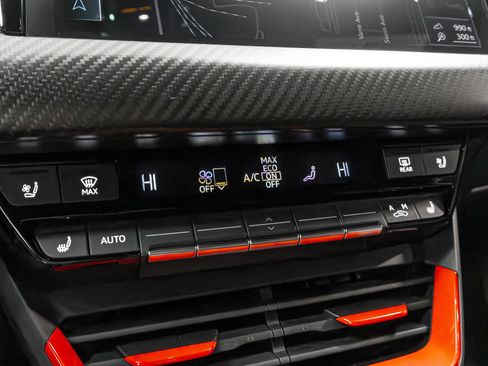 Used 2023 Audi RS e-tron GT image 73